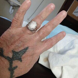 Bella Swan's Engagement Ring from Breaking Dawn Part 1